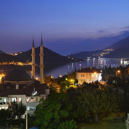 Tugce Apartments Каш Экстерьер фото